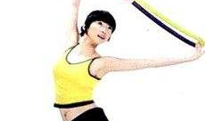 怎么转呼啦圈正确姿势视频教程,跟随专业视频教程，掌握正确姿势